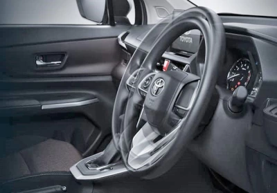 New Tilt & Telescopic Steering with Audio & MID Switch All New Avanza