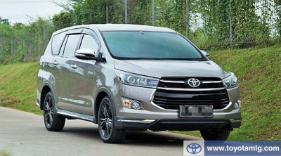 Toyota Innova Venturer Malang