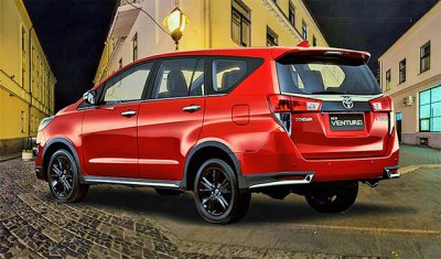 Eksterior Toyota Innova Venturer Malang